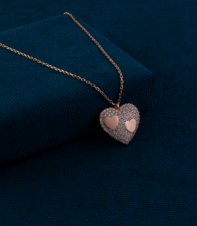 Kalp-TasarimliiRose-Altin-Kolye