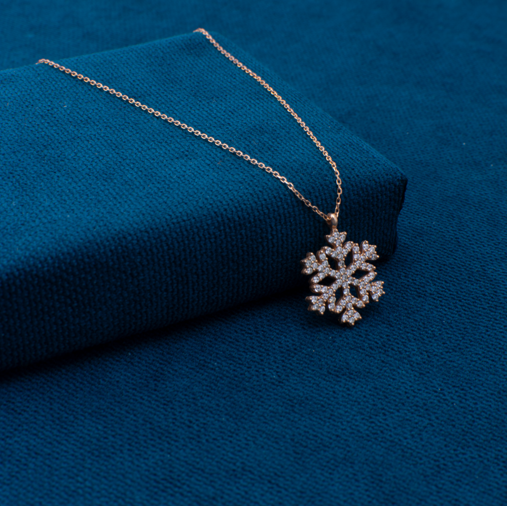 Kar-Tamesi-TasarimliiRose-Altin-Kolye Kar-Tamesi-TasarimliiRose-Altin-Kolye