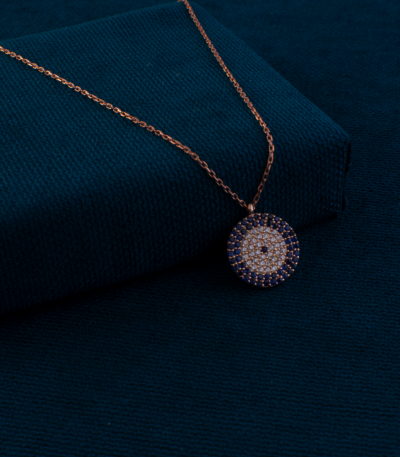 Mavi-TasliiYuvarlak-Rose-Altin-Kolye