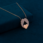 Melek-Kanadiive-Kalpli-Rose-Altin-Kolye