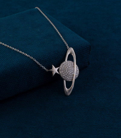 Saturn-TasarimliiGumussKolye