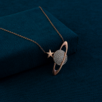 Saturn-TasarimliiRose-Altin-Kolye