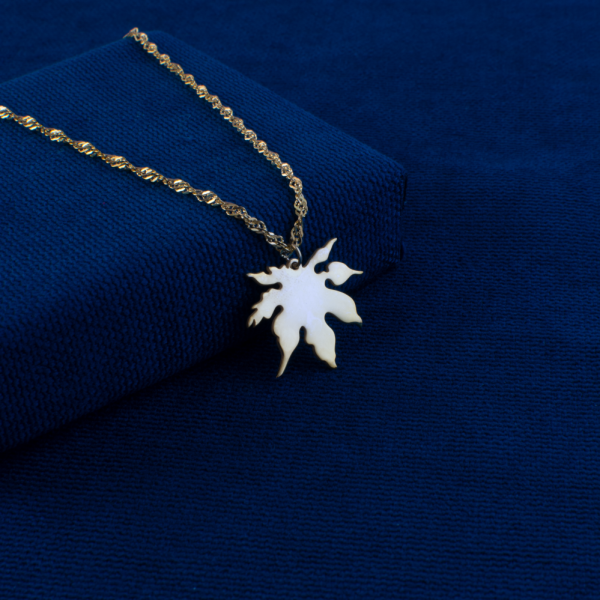 Yaprak-TasarimliiAltin-Kolye