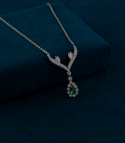 Yesil-TasliiGumussKolye